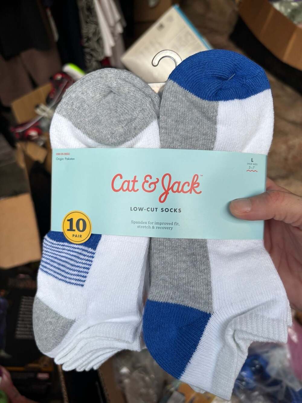 Cat & Jack Boys' 10pk Low-Cut Socks White Size L 3-7
